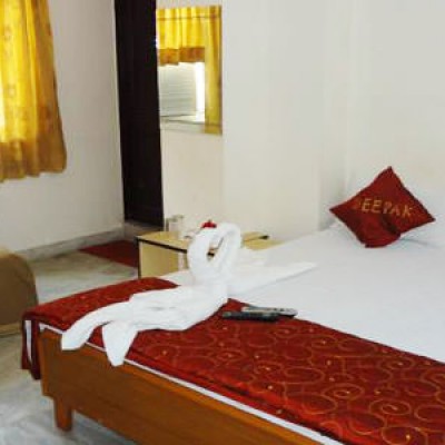 Hotel Deepak palace