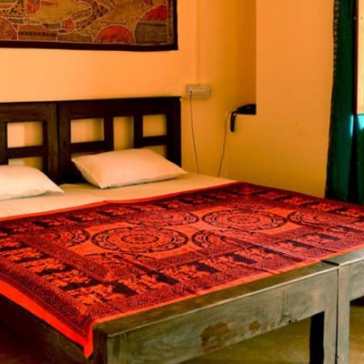 Hotel Heera Court