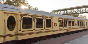 Palace on Wheels at Jaipur