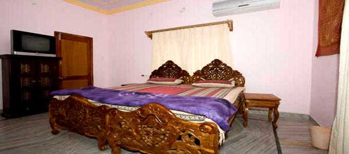 Hotel Aroma in Pushkar