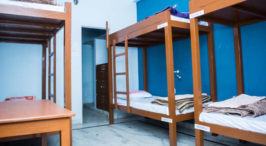 Le Pension Backpackers Hostel